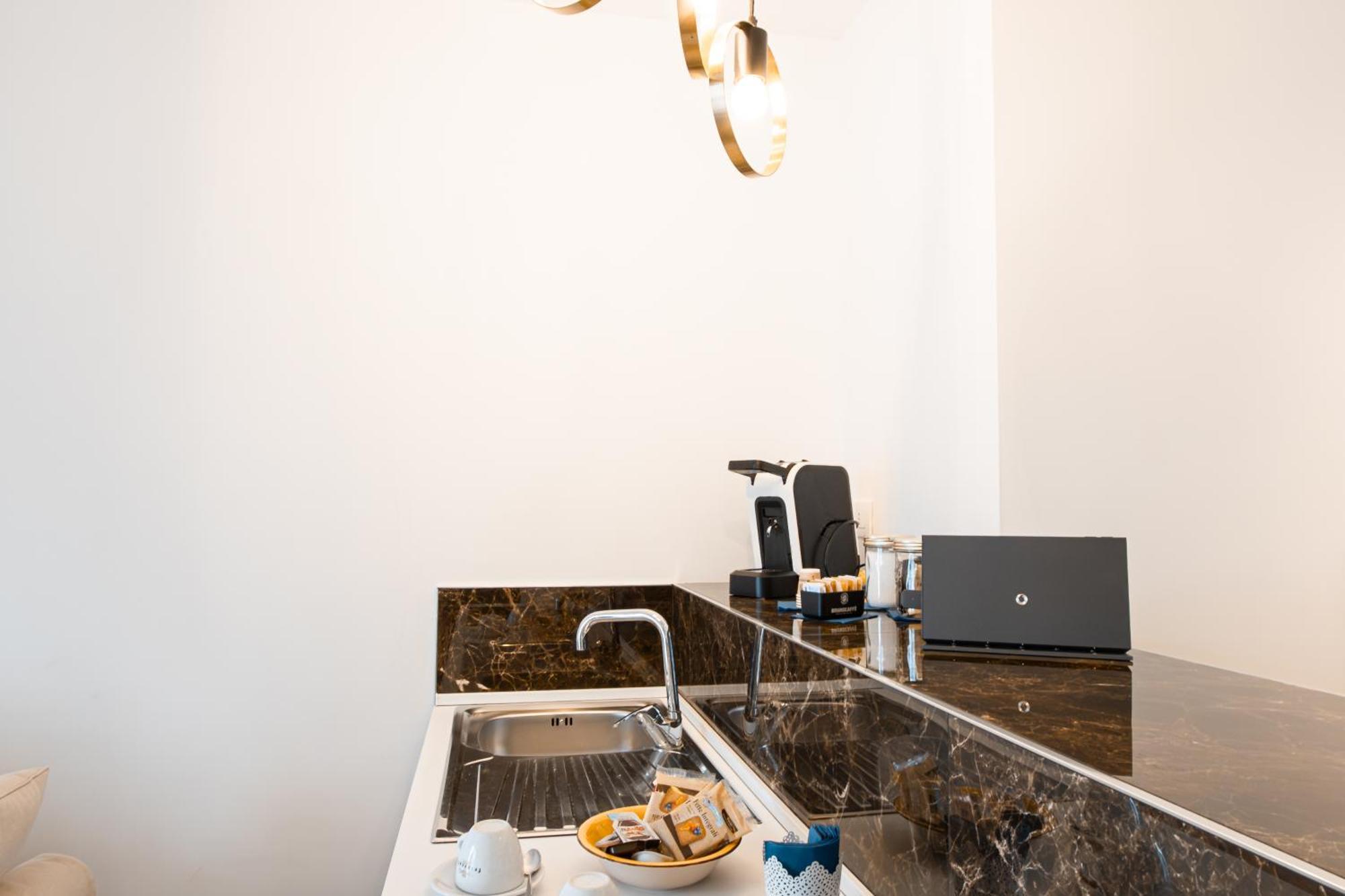 شقة Frizzcafe Loft In بولينيانو آ ماري المظهر الخارجي الصورة